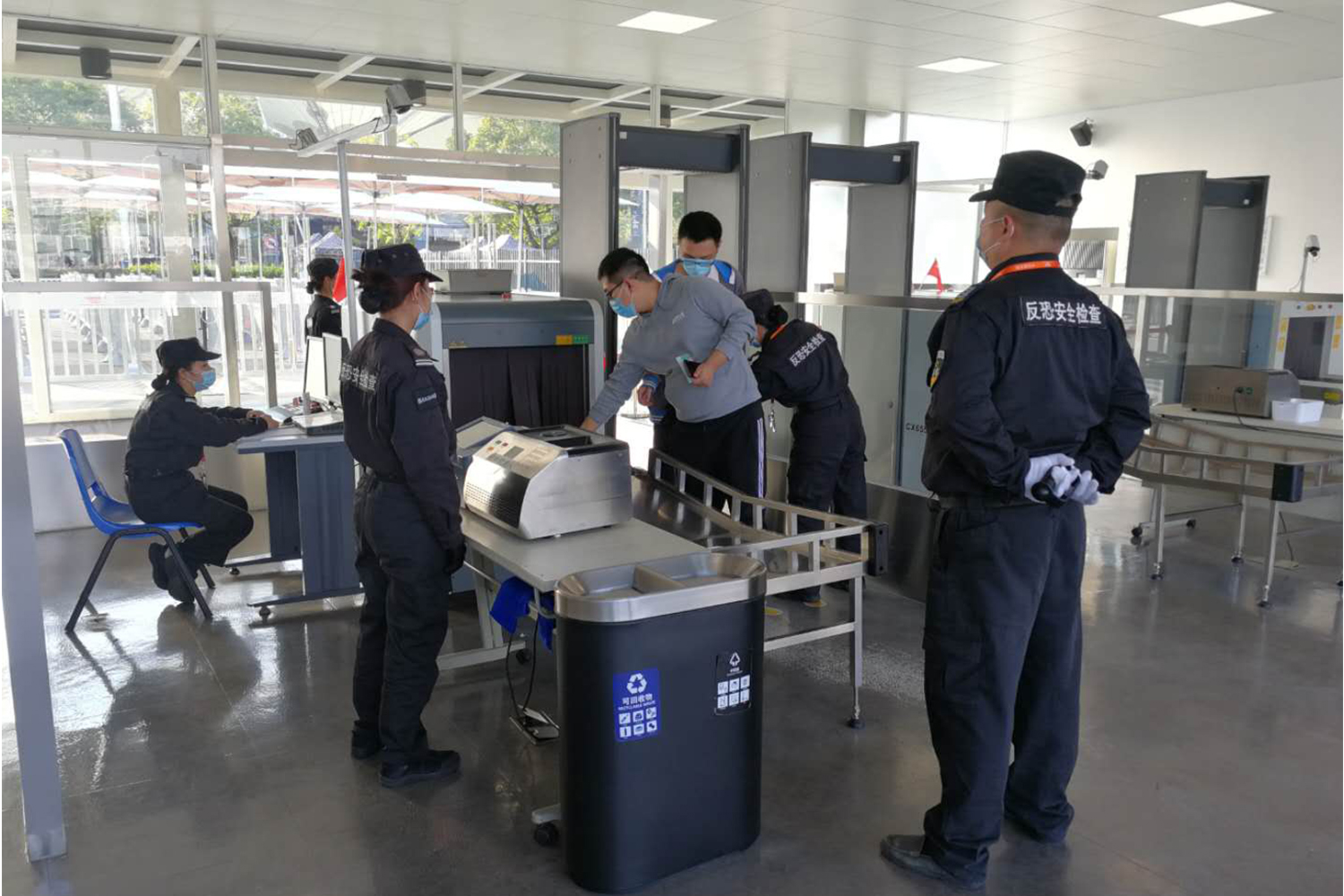 安检岗